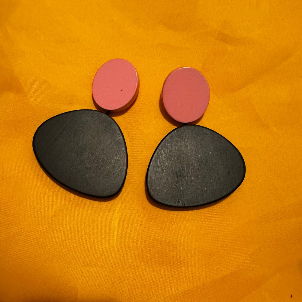 NEW! Earrings